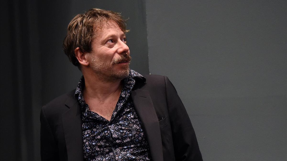 lainz42701563 new york  ny   october 13   filmmaker actor mathieu amalric 180401180725