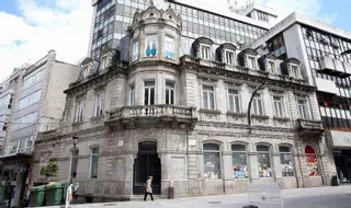 Urbanismo da luz verde a reformas en dos edificios históricos de Príncipe y Alameda