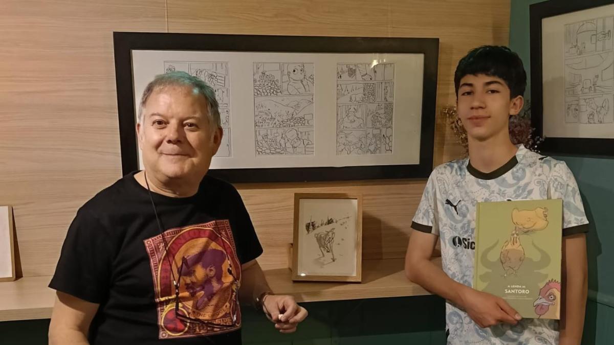 Pío Barreiro y Marío E. Casas en una parte de la muestra.