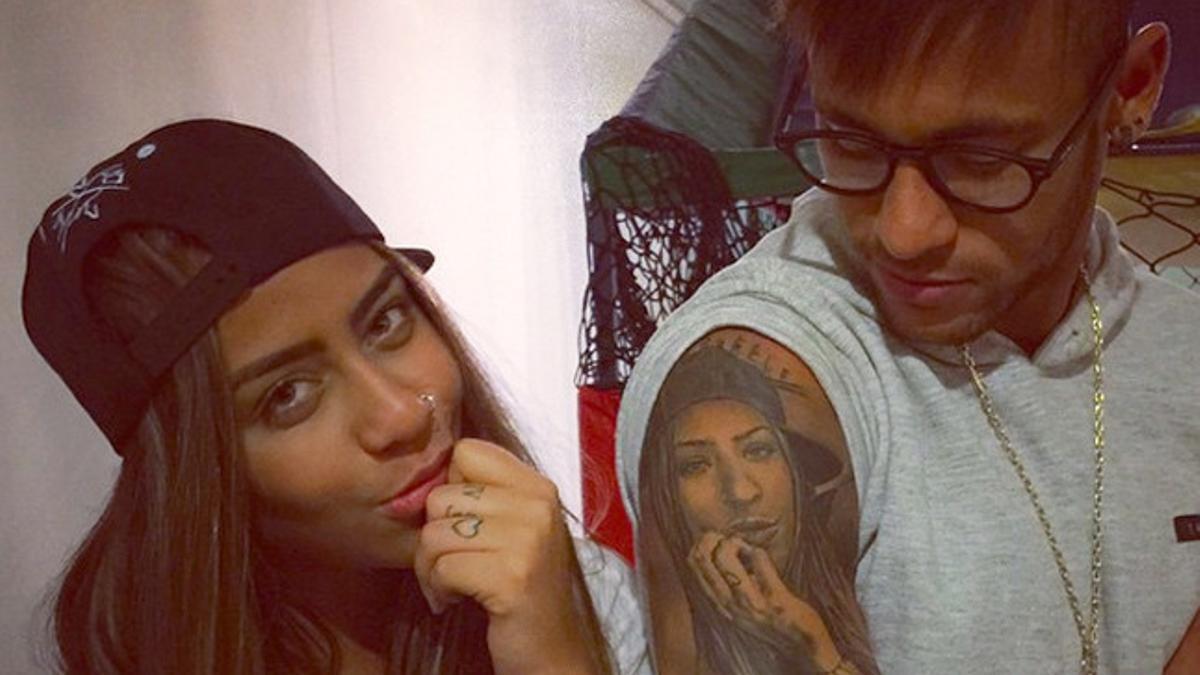 Neymar, su tatuaje y su hermana