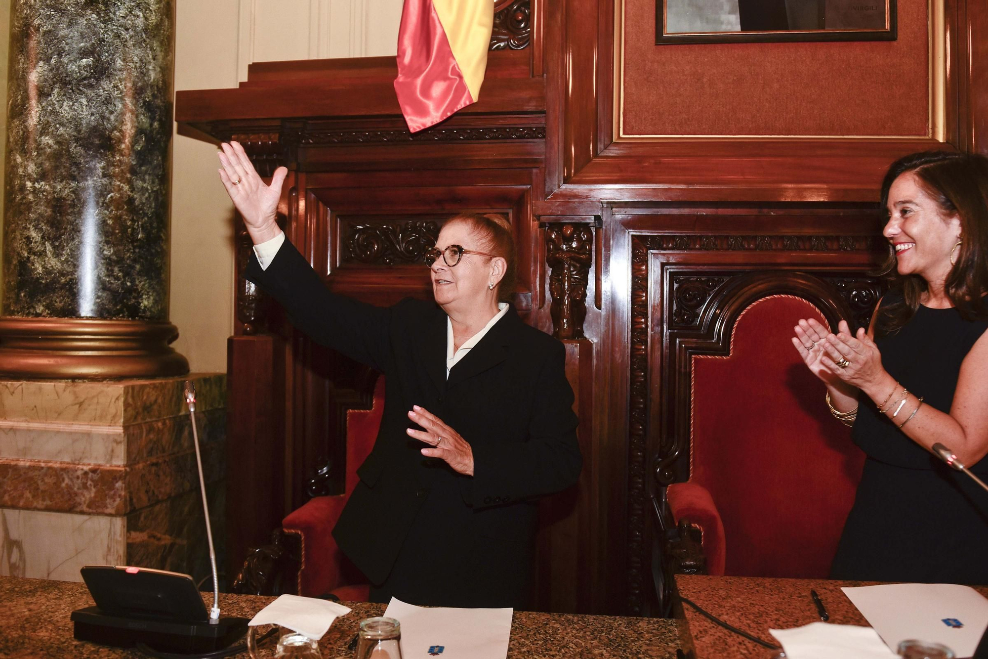 Rosa Otero, primera mujer nombrada Hija Adoptiva de A Coruña