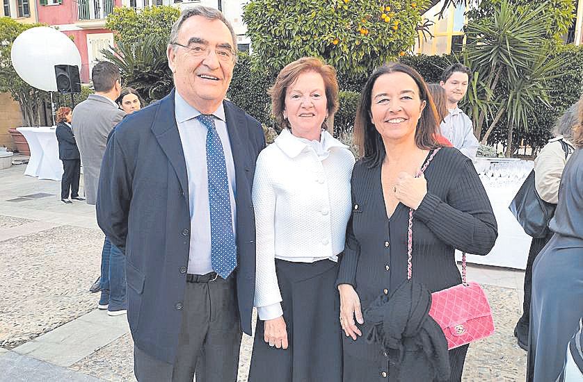 Antonio Echevarria, Maria Moreto y Natalia de Nicolás.