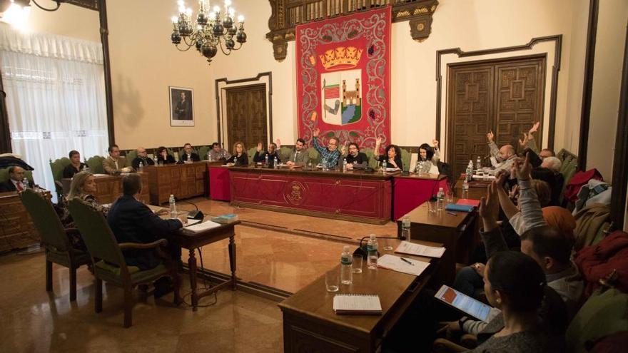 El Pleno aprueba definitivamente el presupuesto tras resolver las alegaciones de los funcionarios