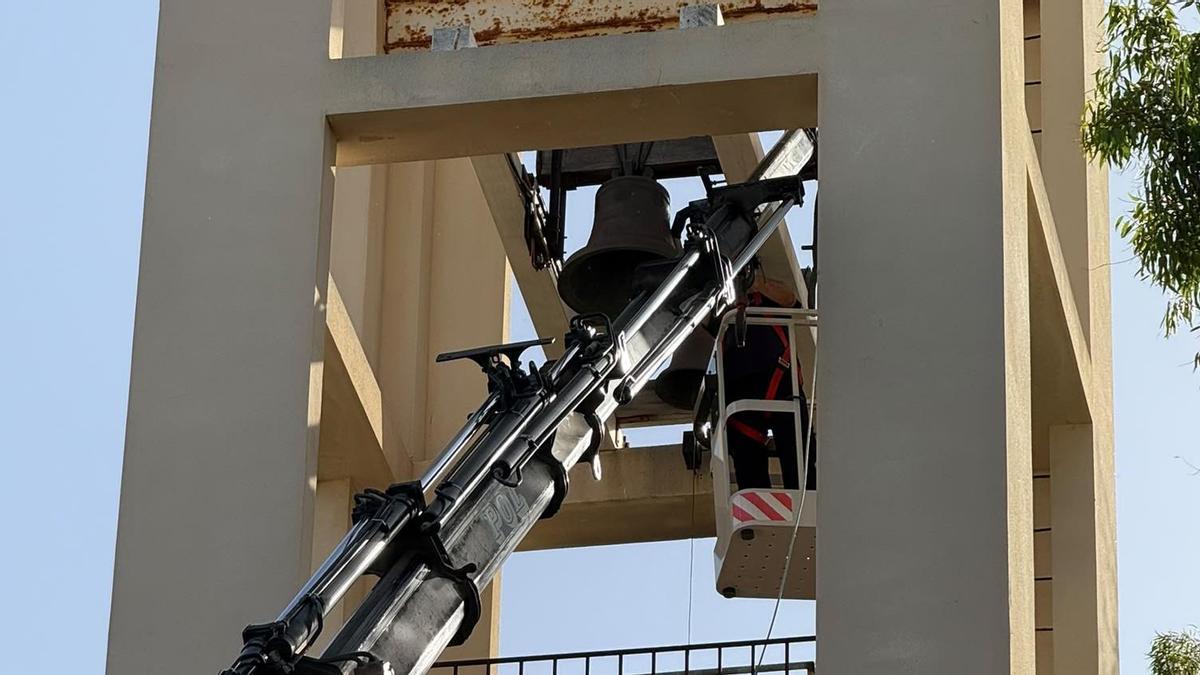 Las campanas dejarán de golpear tan fuerte.