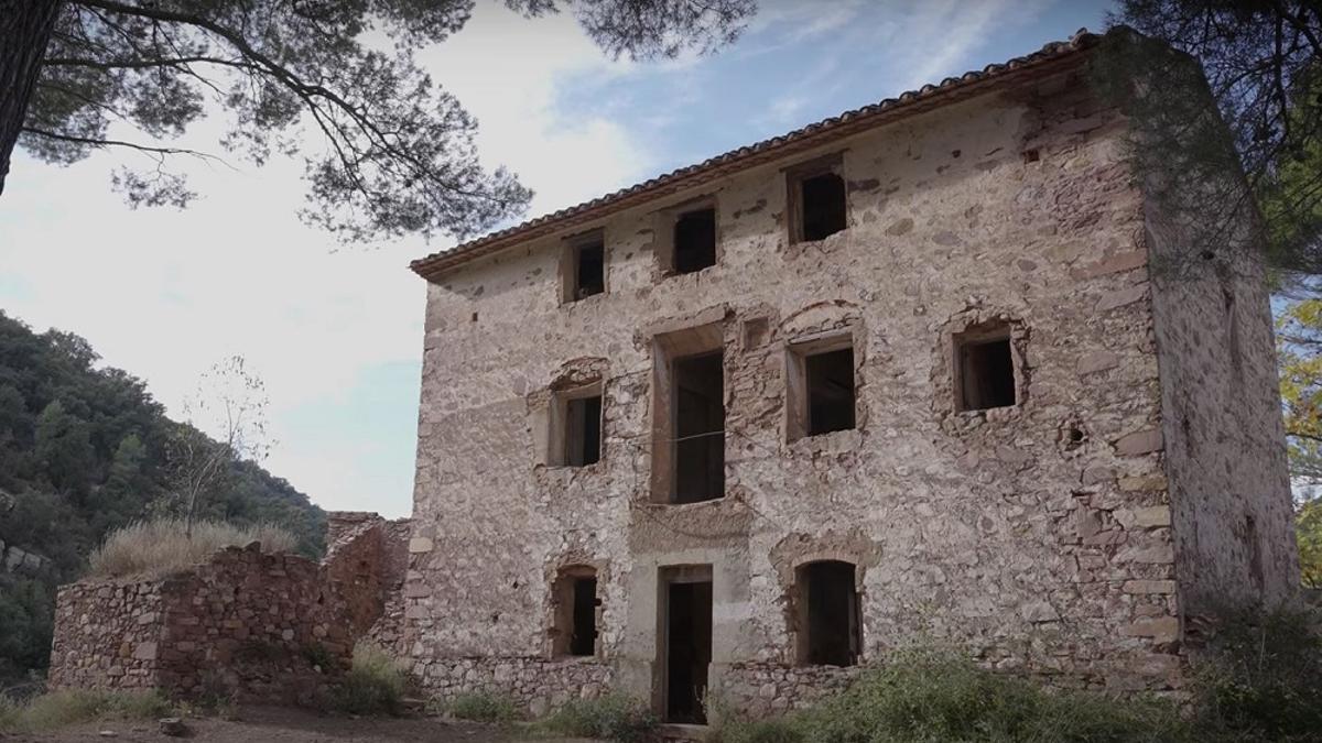 La finca la Mosquera se halla en plena Serra d'Espadà.