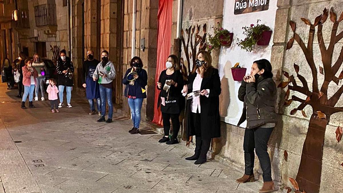 Protesta en Verín para reclamar el levantamiento de restricciones. 