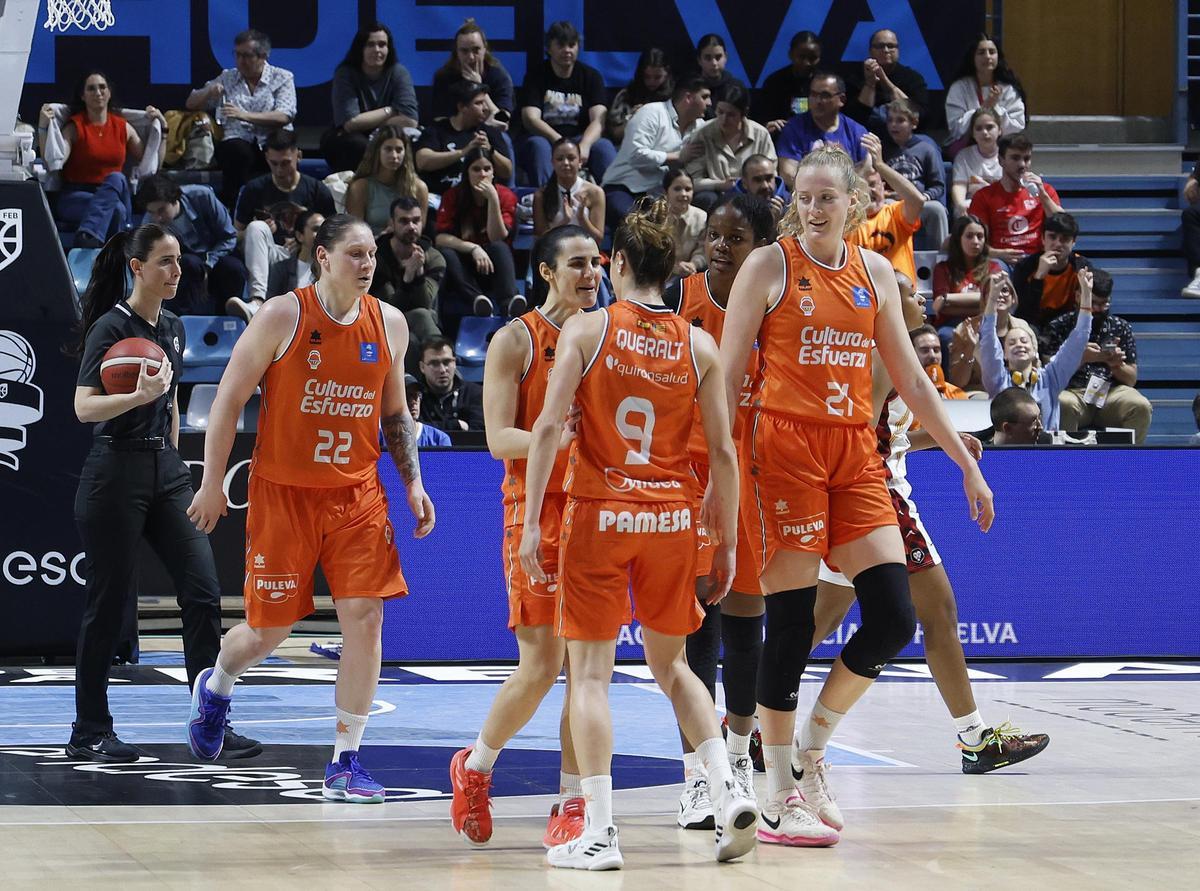 Así ha sido la fiesta de las campeonas