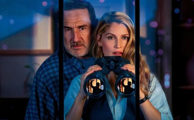 Un homenaje agradable y nada indiscreto a una de las obras maestras de Hitchcock, La ventana indiscreta’, entre el suspense y la comedia
