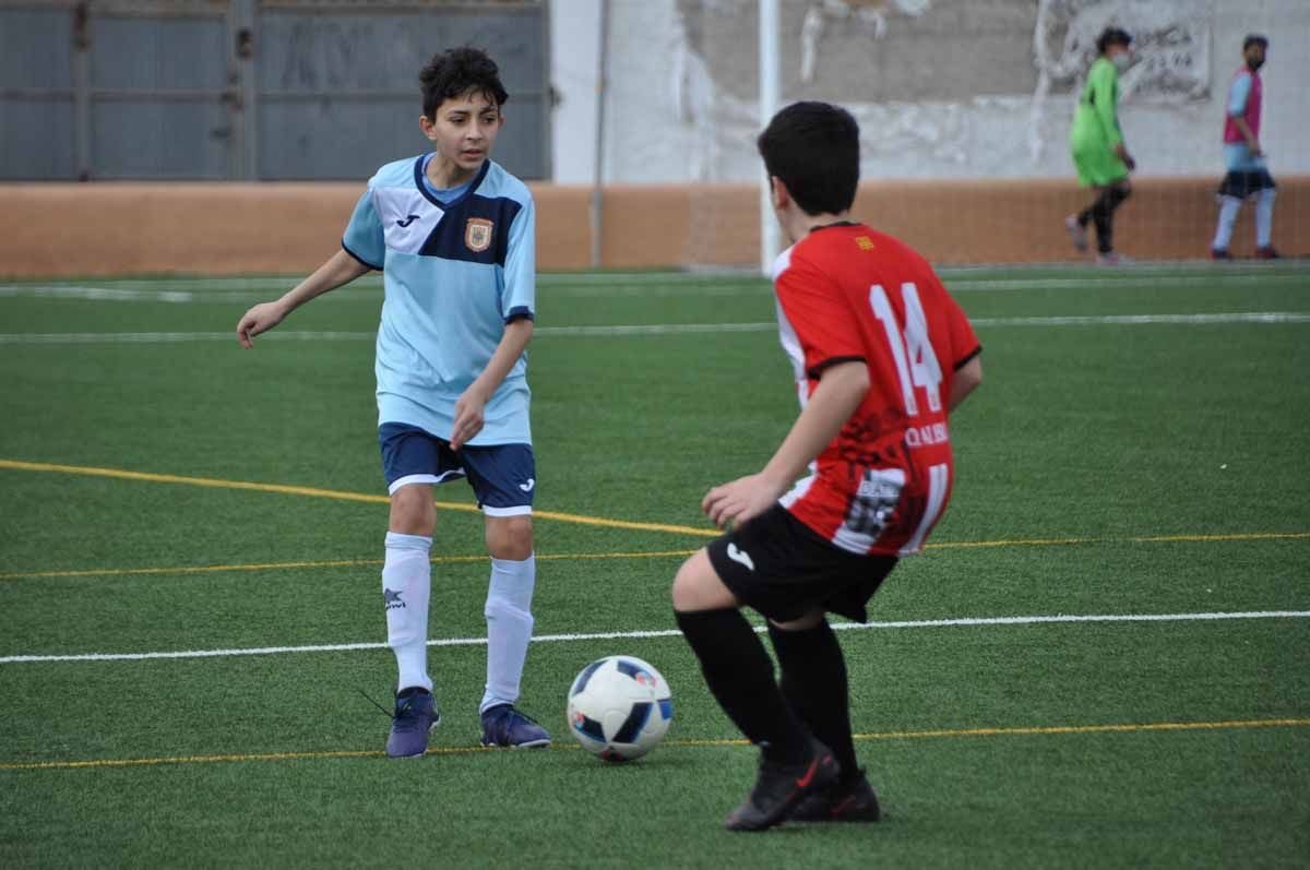 Imágenes de la jornada de fútbol base (17/18 abril)