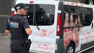 La Policía Local denuncia a una empresa por anunciarse con chicas en tanga y en bikini en Palma