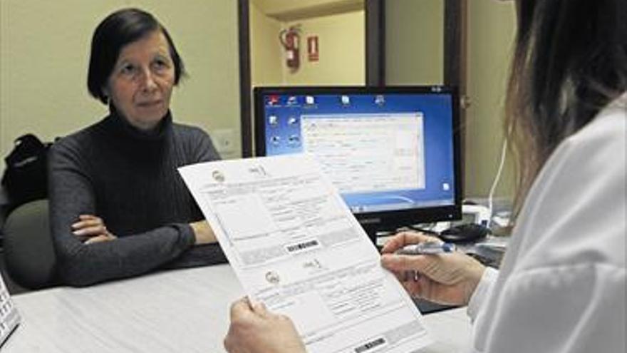 500 médicos de Castellón ya usan recetas contra la automedicación