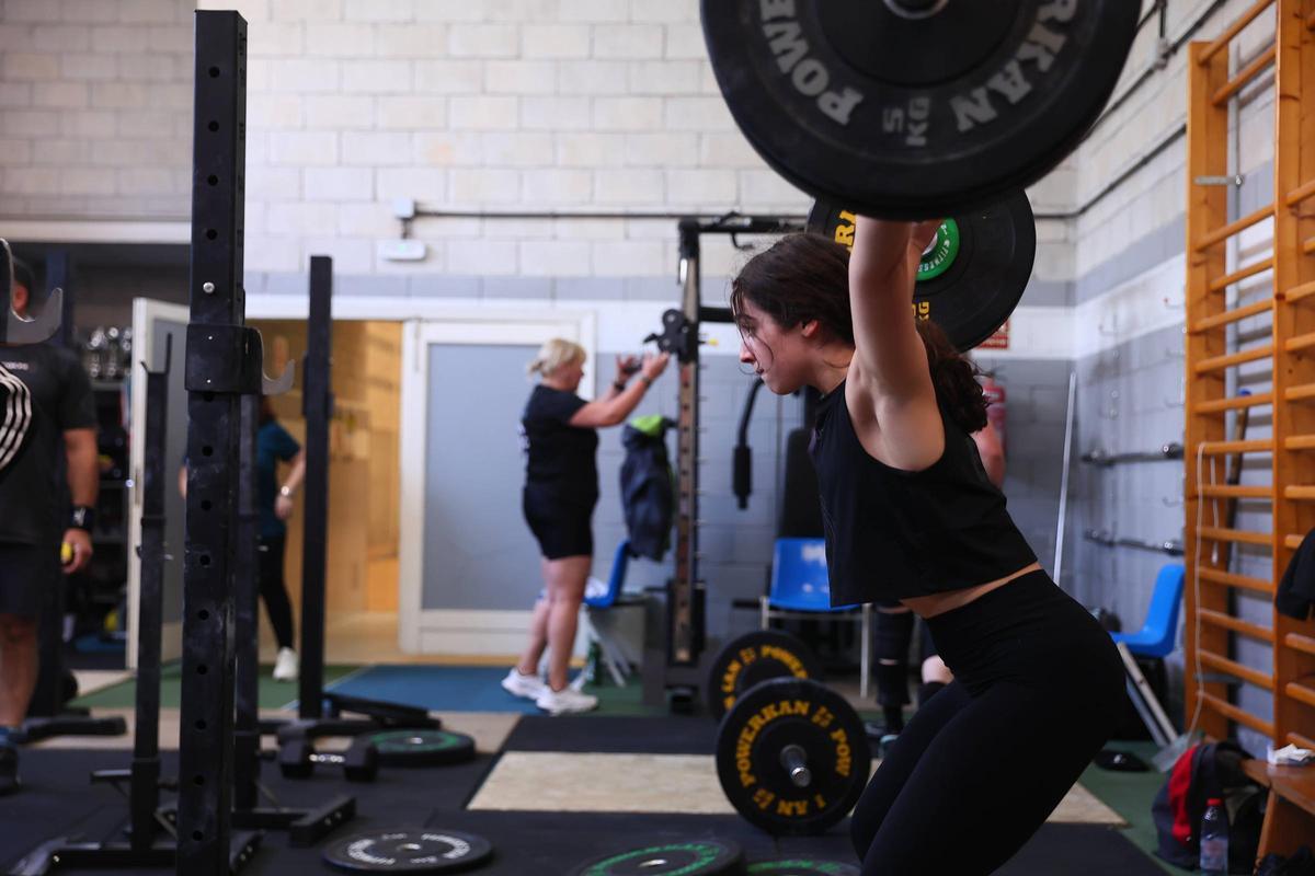 EN IMÁGENES: Inés Conde, ocho veces campeona de España de halterofilia, en un entrenamiento. EN IMÁGENES: Inés Conde, ocho veces campeona de España de halterofilia, en un entrenamiento.