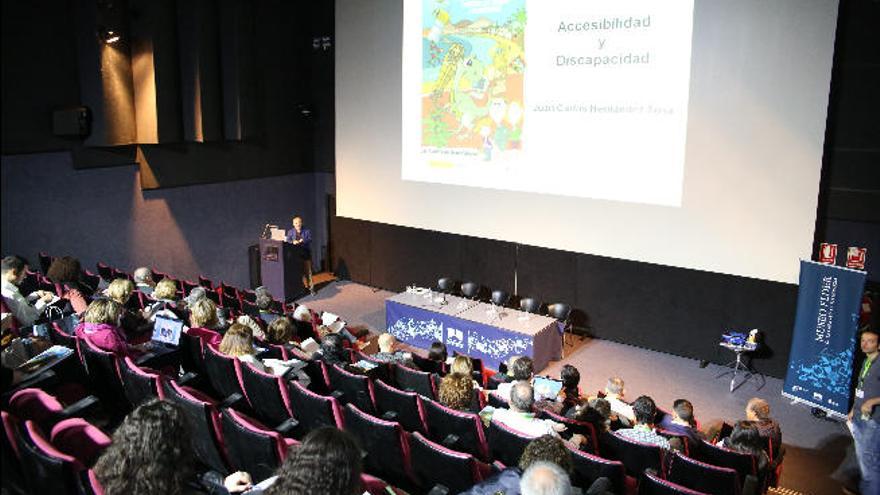 Inauguración de la décimo octava reunión de responsables de planetarios y museos de la ciencia y tecnología de España.