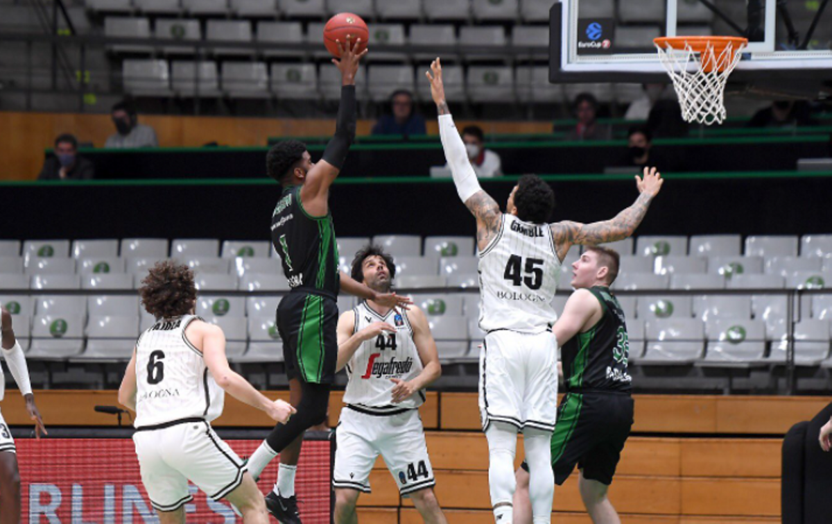 Una exhibició de Bassas no evita l’eliminació del Joventut