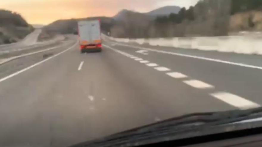 Graban el accidente de un camión en directo