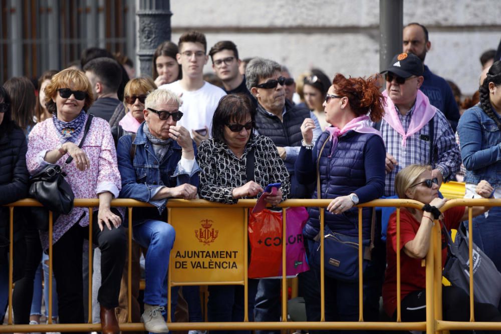 Búscate en la mascletà del 5 de marzo