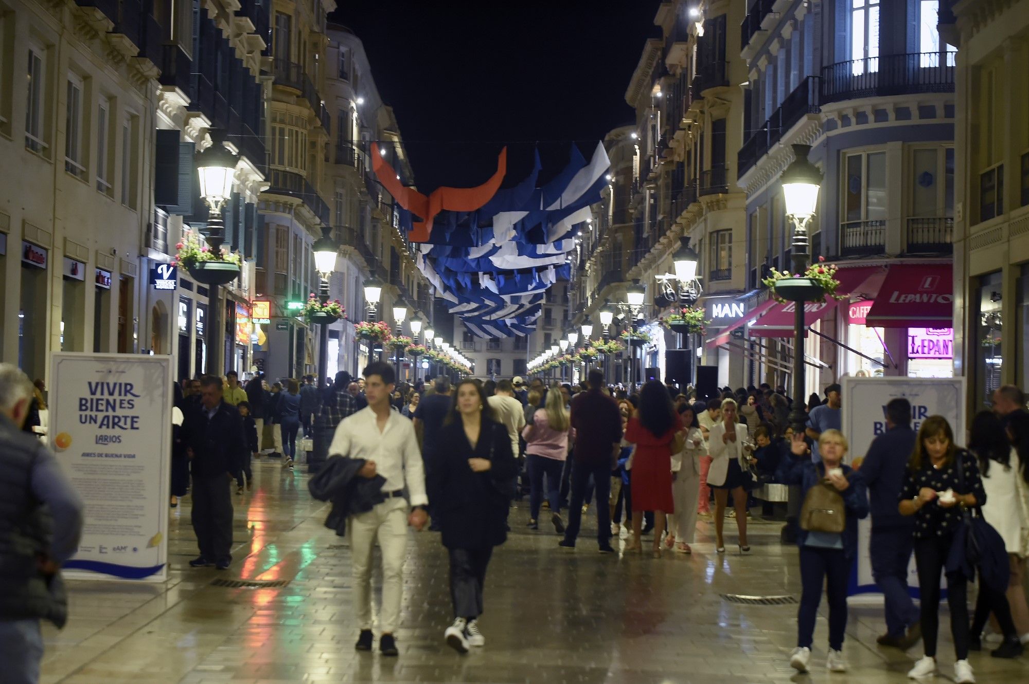 Málaga vive una nueva edición de La Noche en Blanco