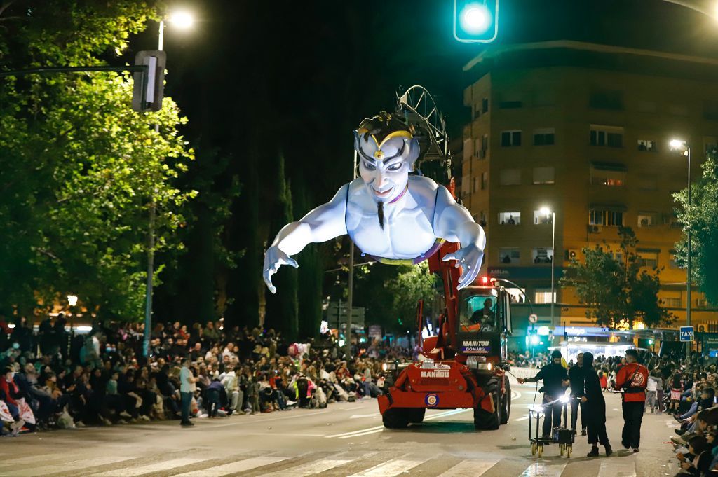 El desfile del Entierro de la Sardina y la quema, en imágenes