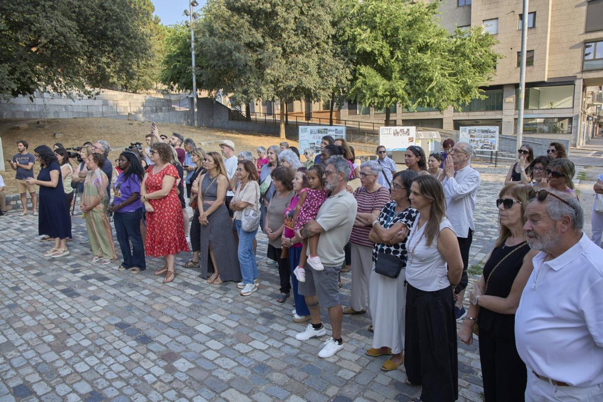 Les imatges de l'homenatge a la Carla Fernández Gutiérrez en el tercer aniversari del seu feminicidi