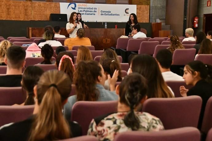 15/10/2019 LAS PALMAS DE GRAN CANARIA.  Asamblea Consejo de Estudiantes de la ULPGC en Humanidaes.  Fotógrafa: YAIZA SOCORRO.  | 15/10/2019 | Fotógrafo: Yaiza Socorro