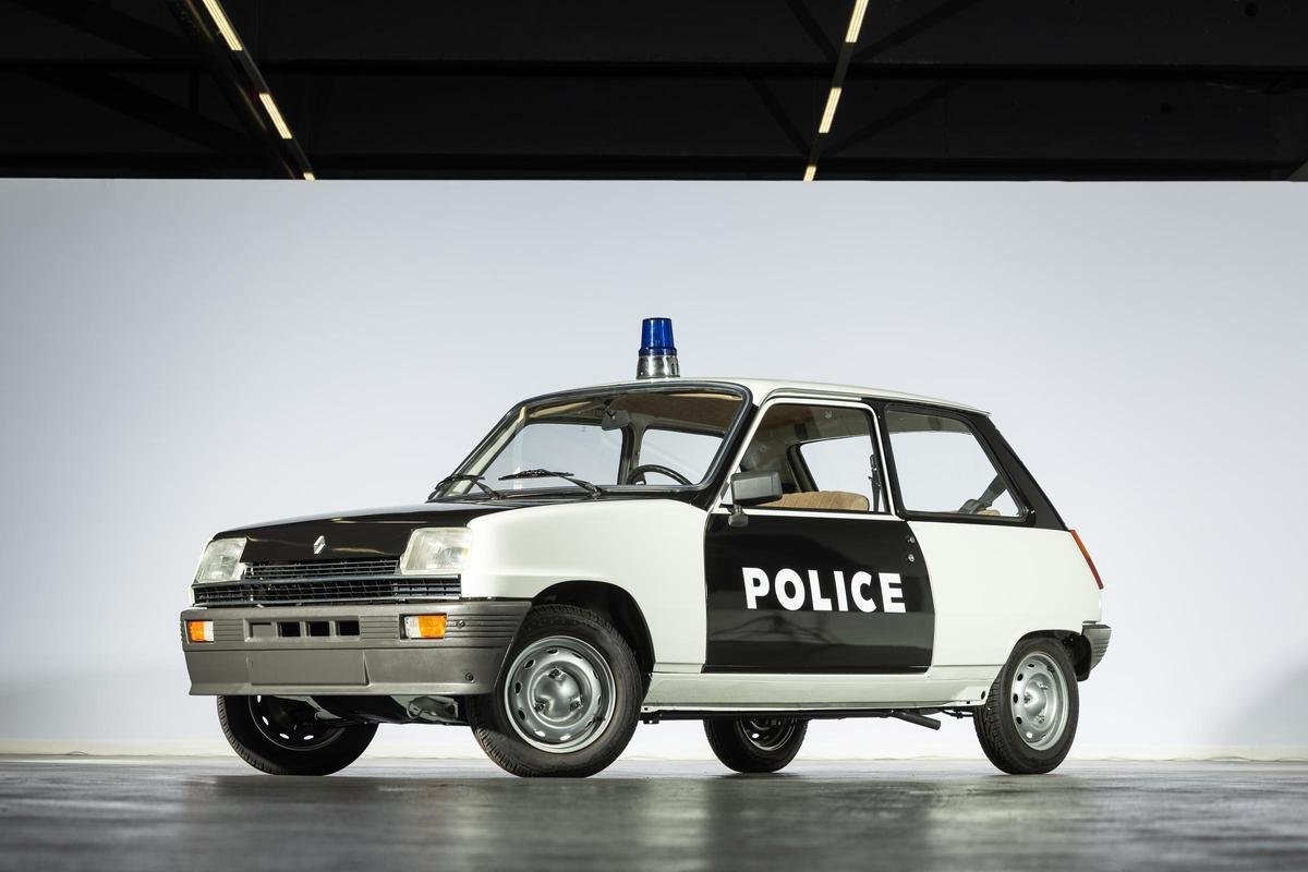 El Renault 5 'policía'