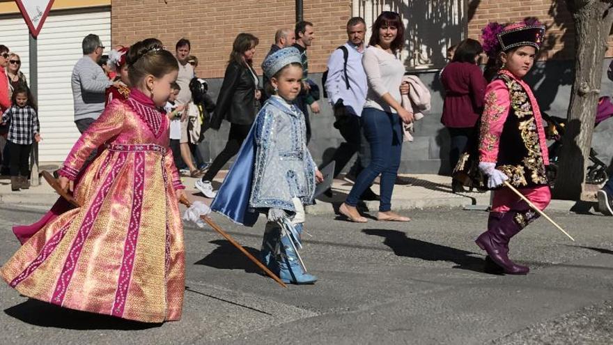 Un momento del desfile especial en la tarde del domingo