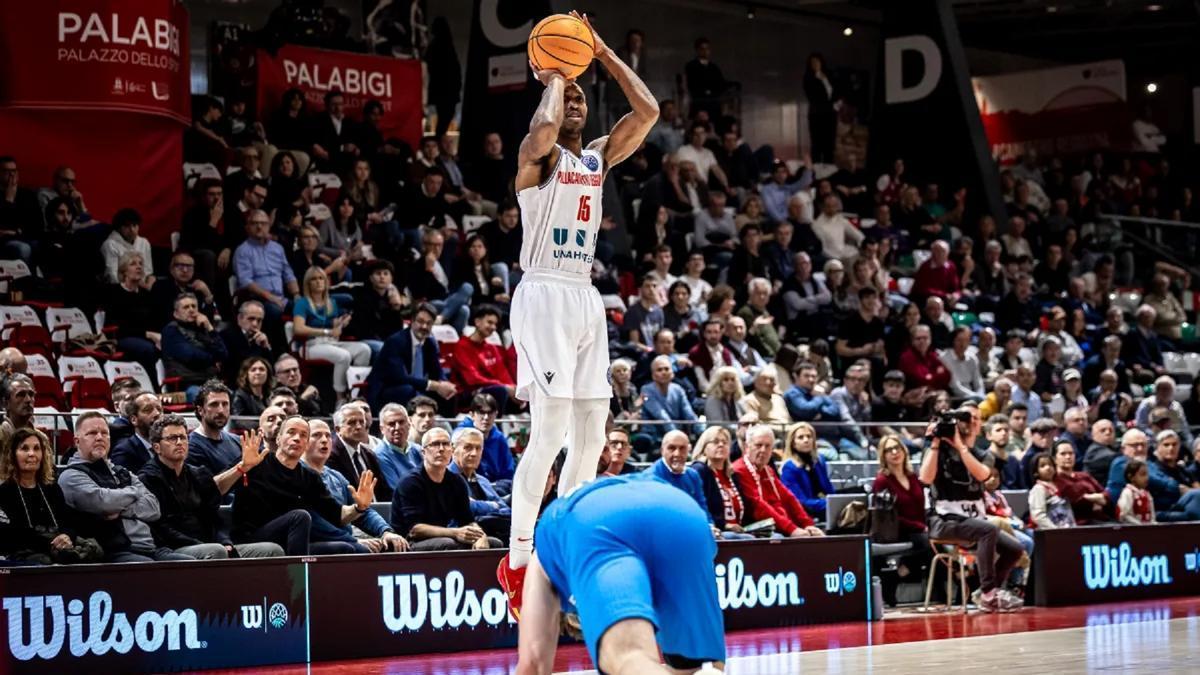 Jamar Smith, campeón de la Eurocup con el Unicaja, podría volver al Carpena.