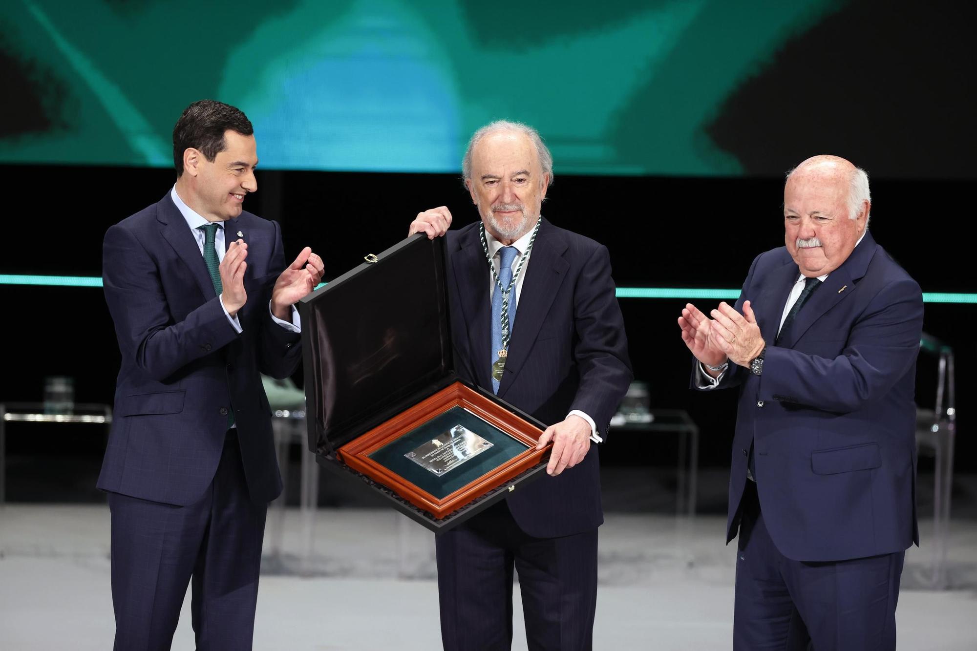 La gala del 28-F y la entrega de Medallas de Andalucía 2024, en imágenes