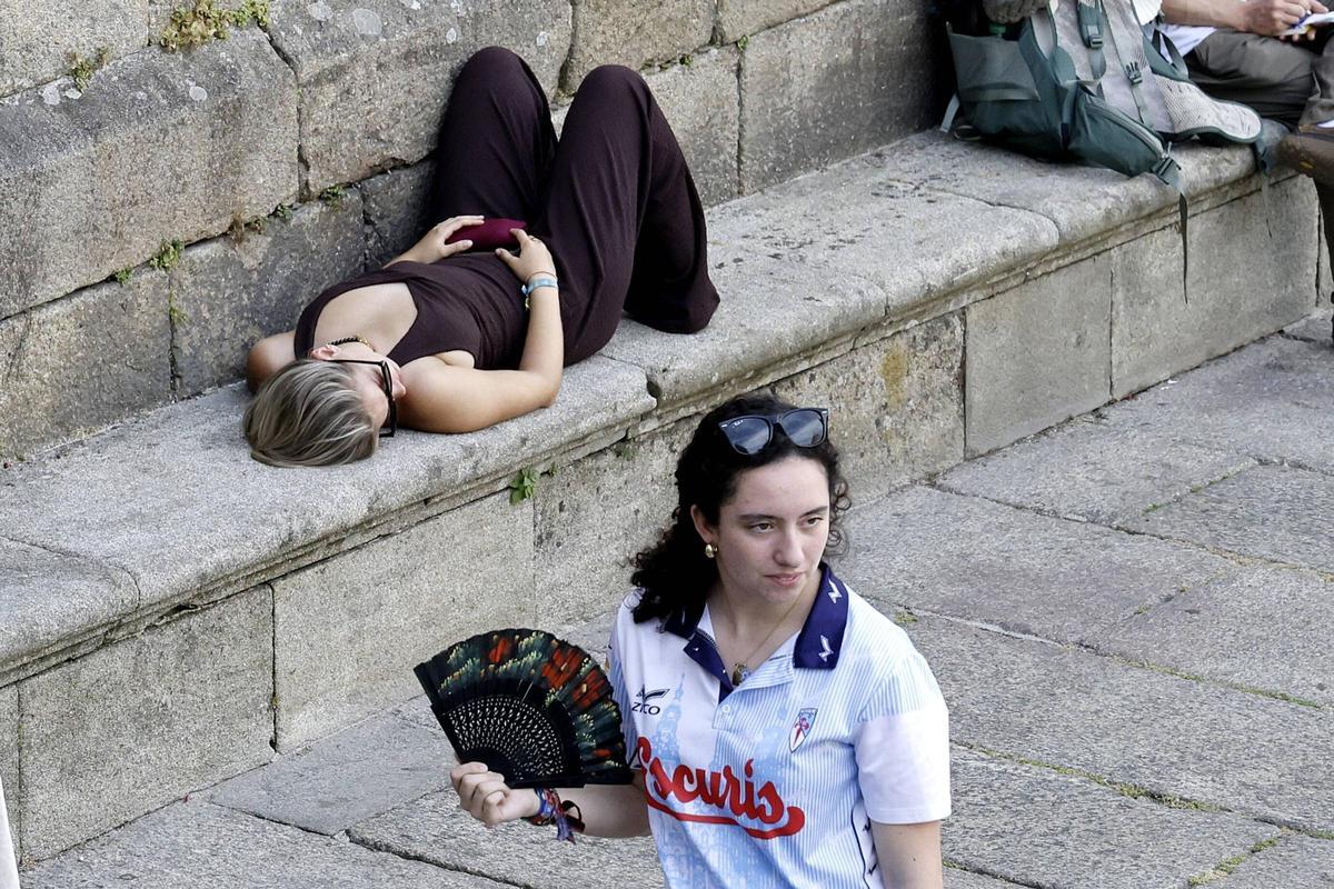 Ambiente en la Praza da Quintana en la última ola de calor, hace apenas dos semanas.