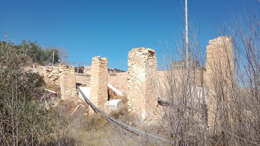 Elda pierde otro pedazo de su patrimonio hidráulico: un acueducto de hace 200 años