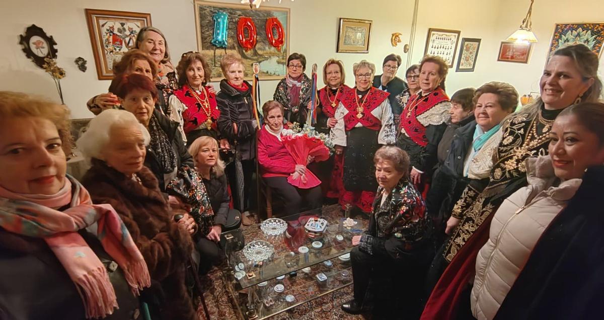 Juana Ruiz Cirión, la vecina más longeva de Villaescusa cumple el siglo | CEDIDA