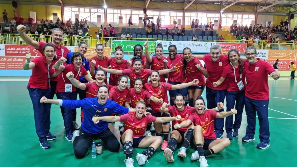 Las Guerreras de Prades celebran su primer triunfo ante Argelia