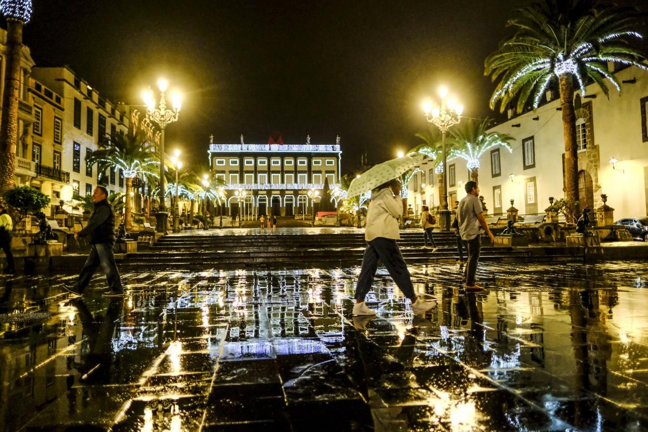 La lluvia riega Las Palmas de Gran Canaria