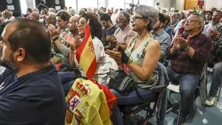 Vox ondea la bandera en Alicante para captar el voto humilde de la Zona Norte