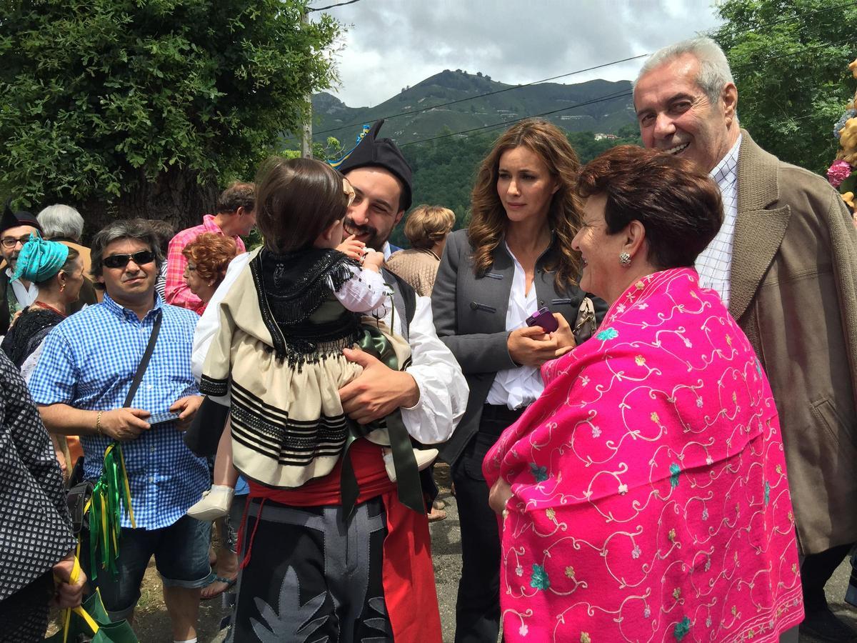 Arancha del Sol en la fiesta de San Antoniu, en Cangas de Onís.