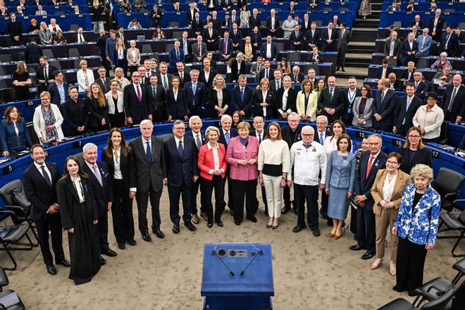 Solana ingresa en la Orden Europea al Mérito: "La UE tiene que recuperar su papel de artífice de la paz"