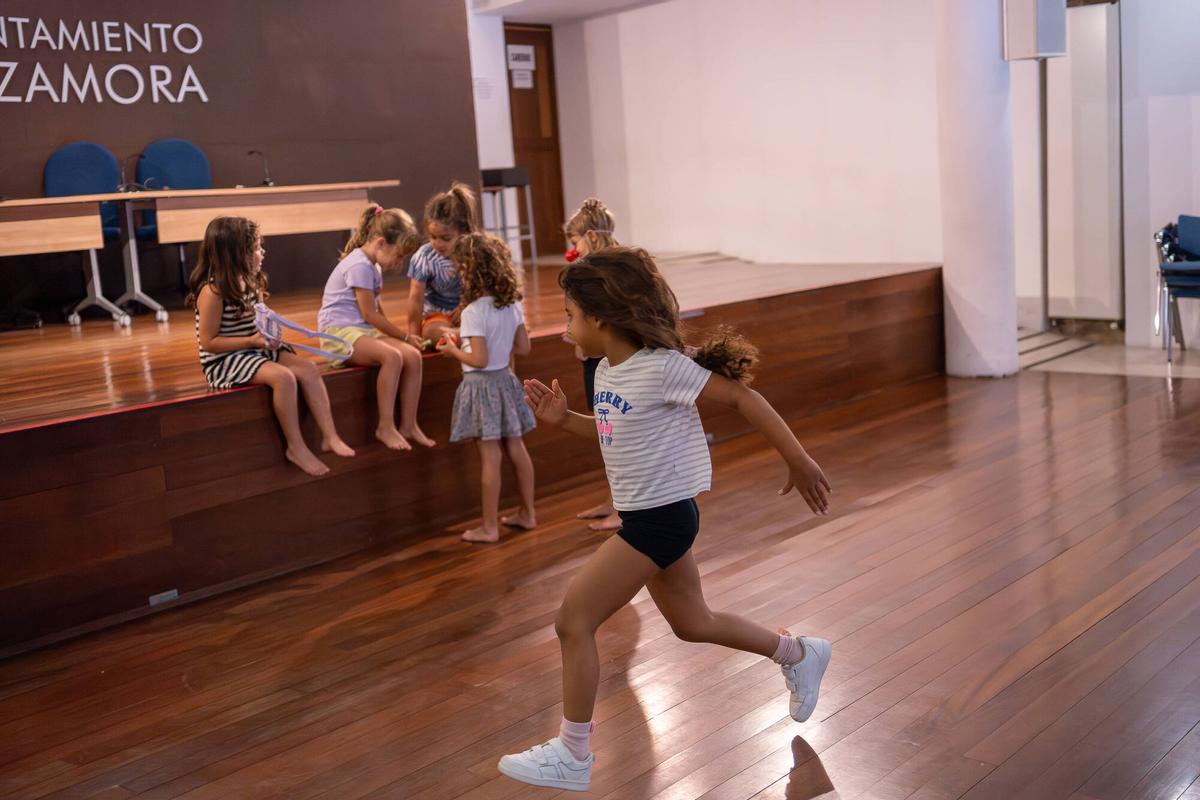 Niños Alhóndiga