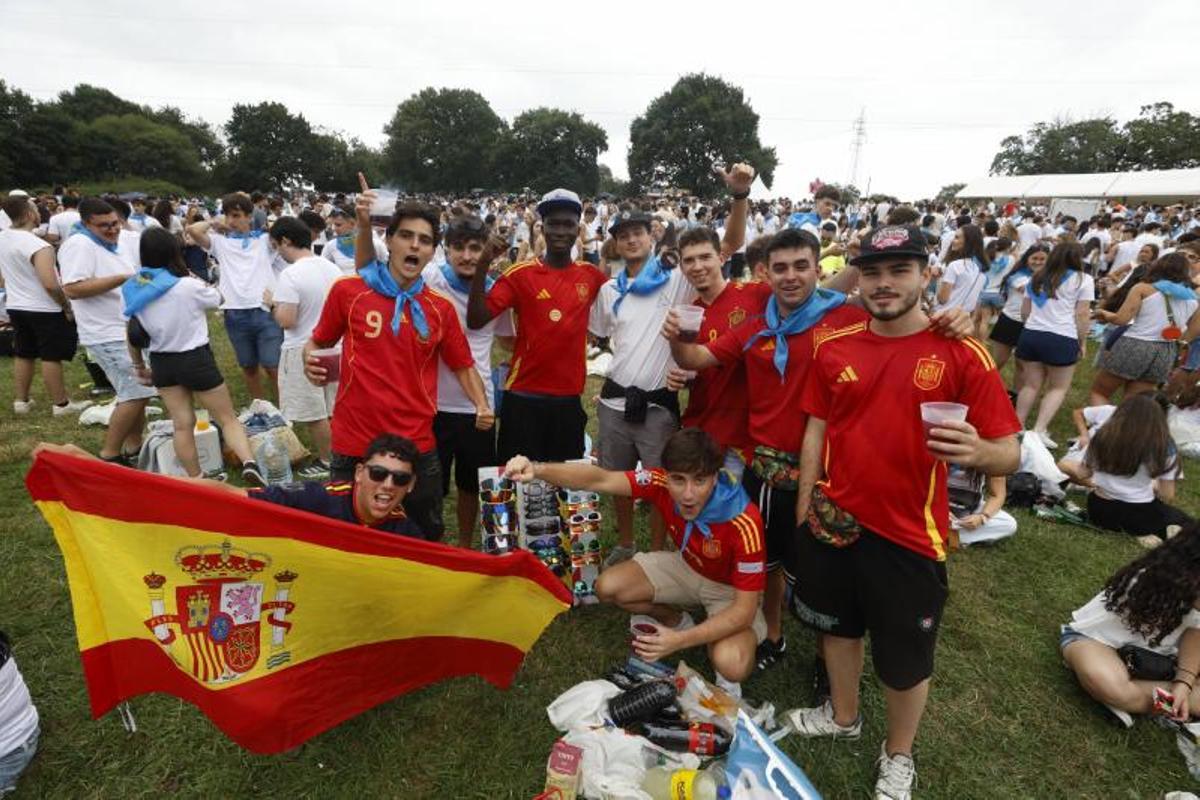 El Carmín de la Pola, en imágenes