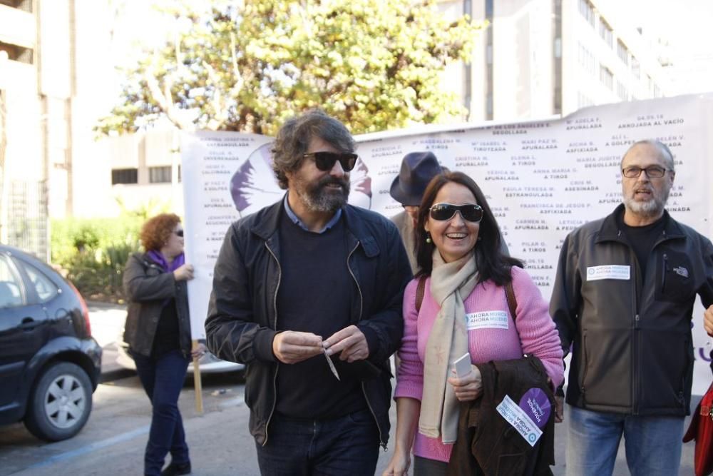 Manifestación en Murcia por el día contra la violencia de género