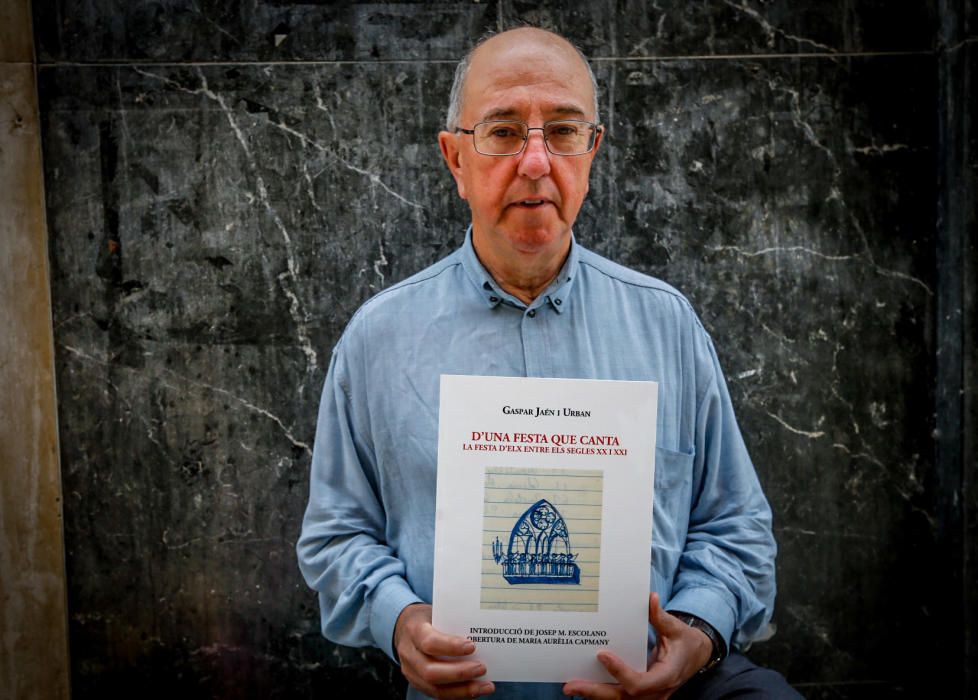 Gaspar Jaén presenta su libro sobre el Misteri