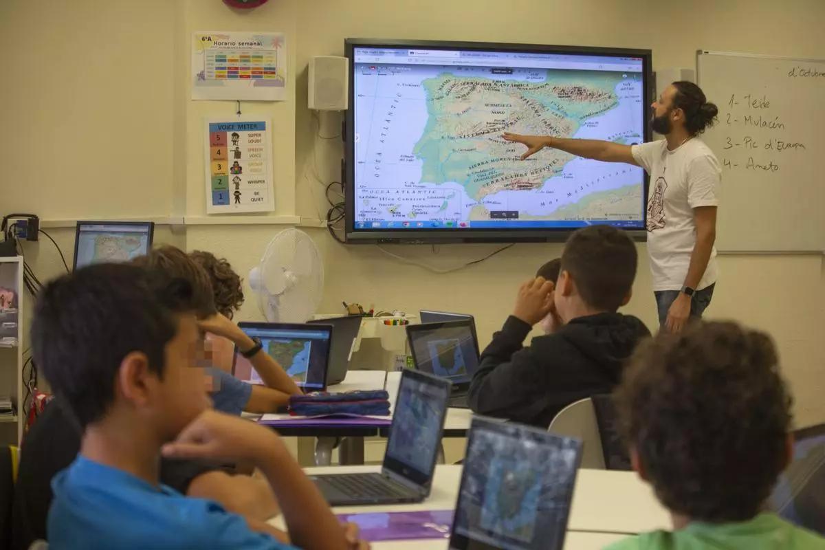 Un colegio de Alicante, haciendo uso de las nuevas tecnologías
