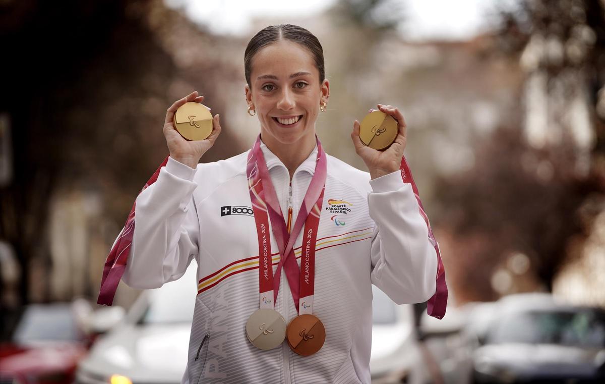 Audrey Pascual, esquiadora ganadora de cuatro medallas en los Juegos Paralímpicos de Invierno de Milán-Cortina 2026.