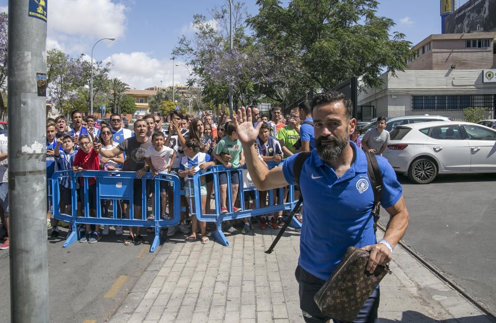 Despedida del Hércules hacia Cádiz