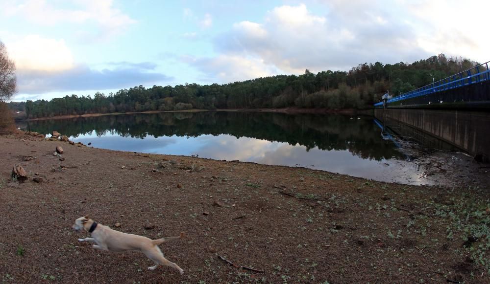 Mejora la ocupación del embalse // Marta G. Brea