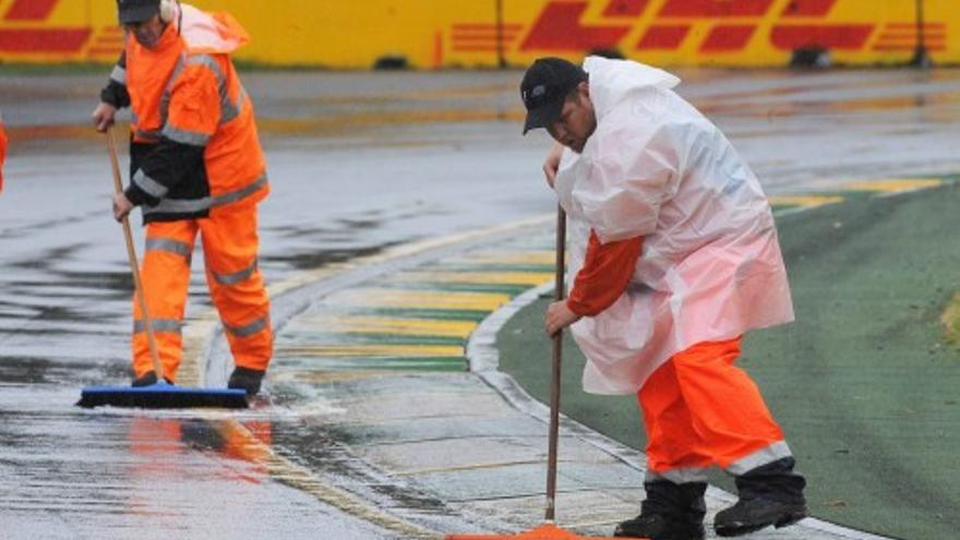 La lluvia marca la lucha por la &#039;pole&#039; en Australia