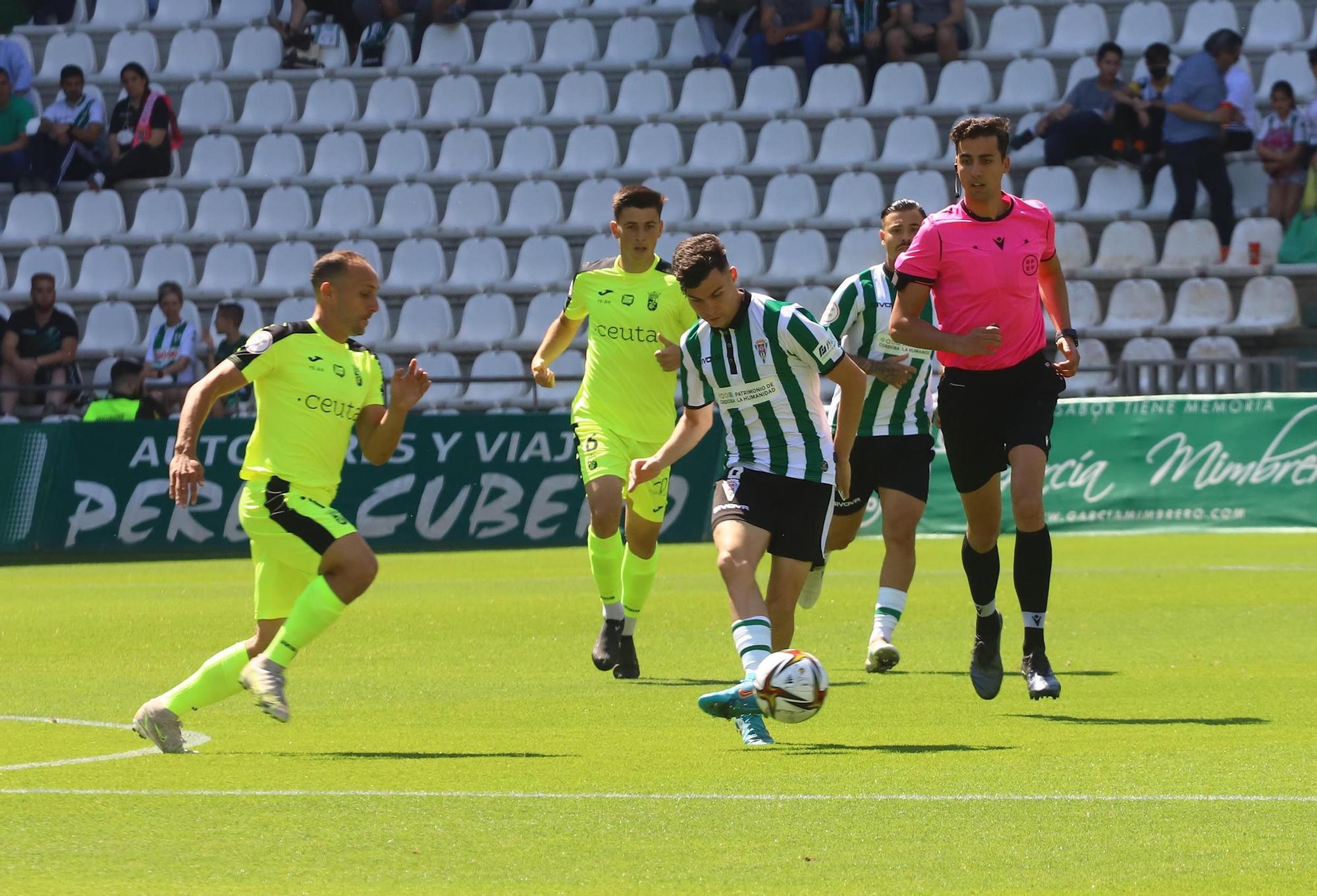 Las imágenes del Córdoba CF-AD Ceuta CF