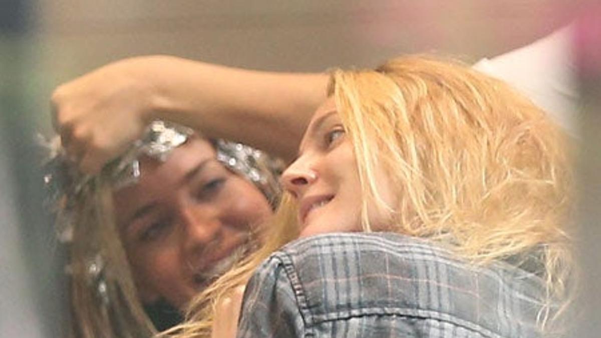 Tarde de pelu para Drew Barrymore y Emily Blunt