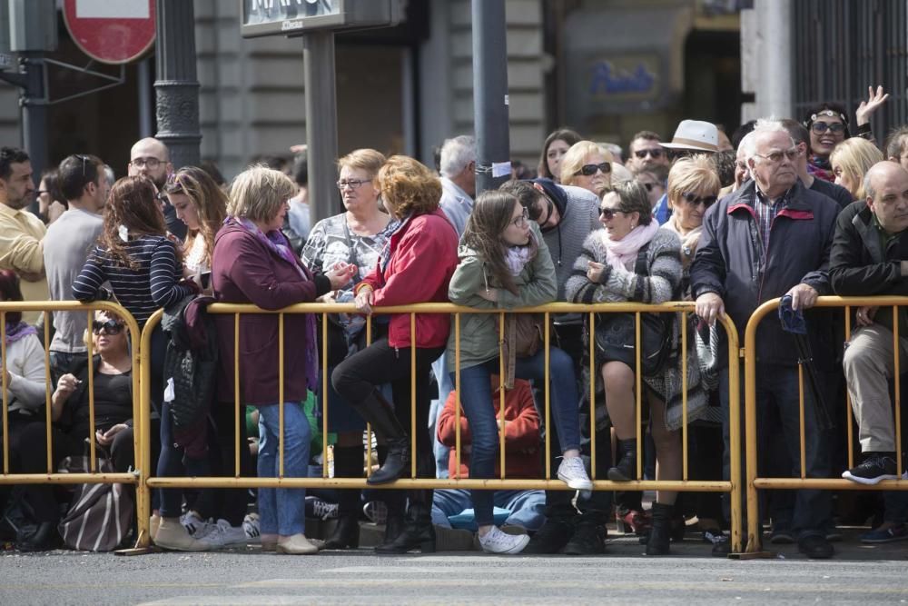 Búscate en la mascletà