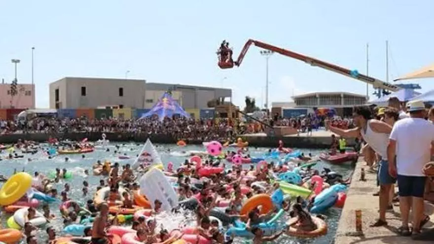 Port de Sagunt: "¡Hacía muchos años que no se veía tanta gente en las cucañas marítimas!"