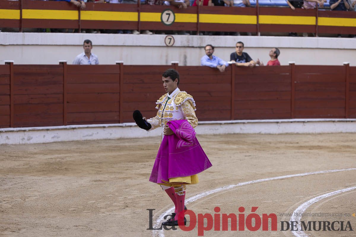 Tarde histórica en Abarán con la alternativa de José María Trigueros y el indulto de Tomás Rufo, junto a Castella salieron a hombros